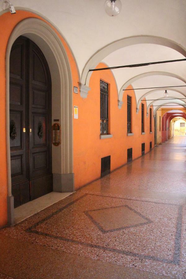 Arpa Apartments Bologna Center Экстерьер фото